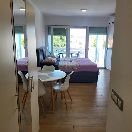 Ivkovic Appartement Funtana